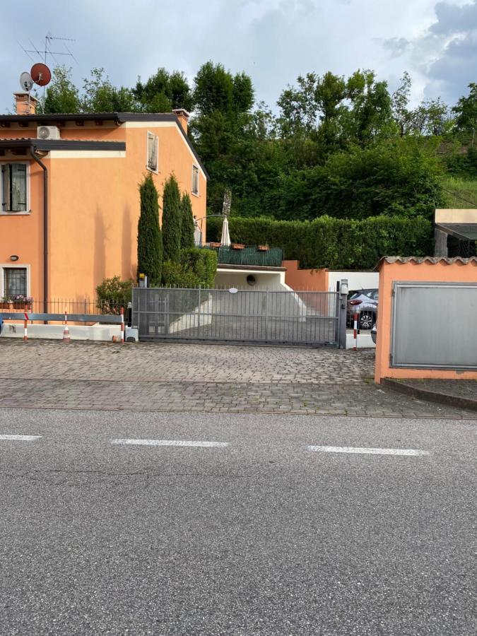 Apartament Ely Hause Calmasino Zewnętrze zdjęcie