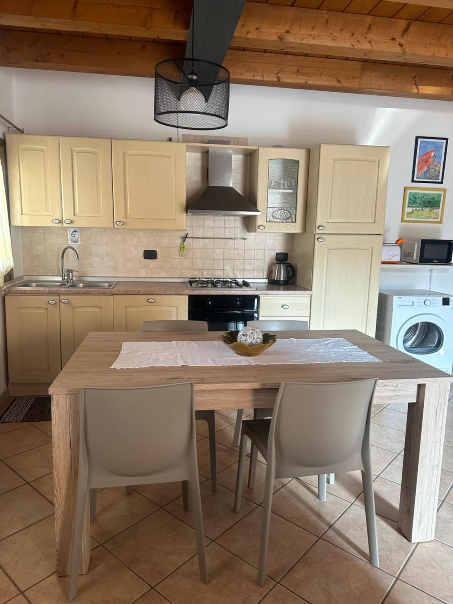 Apartament Ely Hause Calmasino Zewnętrze zdjęcie