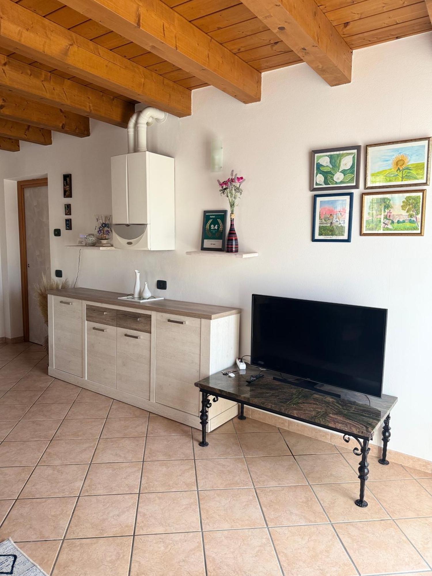 Apartament Ely Hause Calmasino Zewnętrze zdjęcie